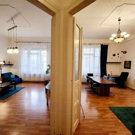 Kriszti Apartment Budapest Exterior photo